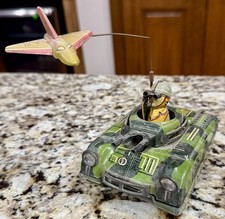 Vintage Tin Litho Toy Friction 5 1/2  Tank by Haji Japan Complete w/ Rare Plane