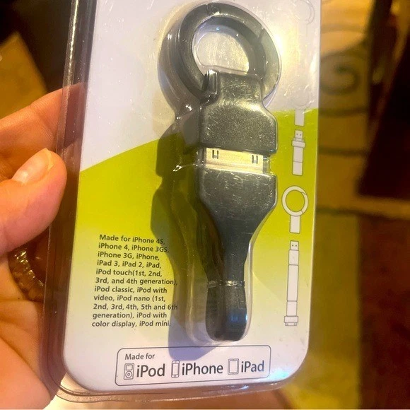 30-Pin Keychain Charge Sync Cable Perfect for on the Go iPod iPhone iPad - Image 2 of 4