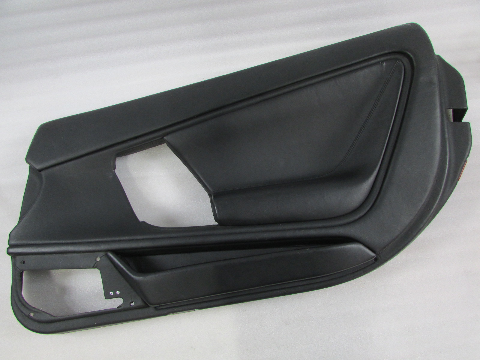 Lamborghini Gallardo, Right Front Door Trim Panel, Black, Used, P/N 401867106G