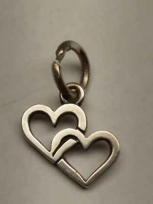 s-l400.jpg James Avery small cupid hearts charms Retired display picture 1