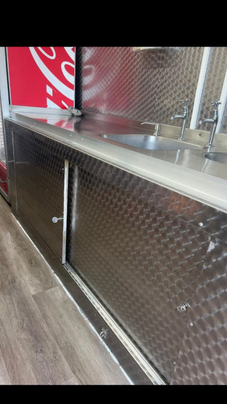 VAUXHALL MOVANO MOBILE KITCHEN/CATERING/BURGER/FOOD TRUCK/COFFEE/ VAN