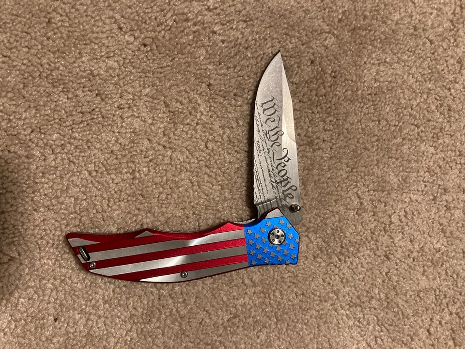 Navaja de bolsillo Mtech USA diseño bandera americana, 9 pulgadas, nueva. Foto 4 de 4