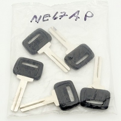 Lot of 5 Silca NE67AP High Security Un-Cut Automotive Key Blanks Sealed Bag NOS