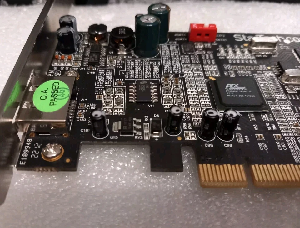 Startech.com PEXSAT34..  Controller Card - Image 2 of 4