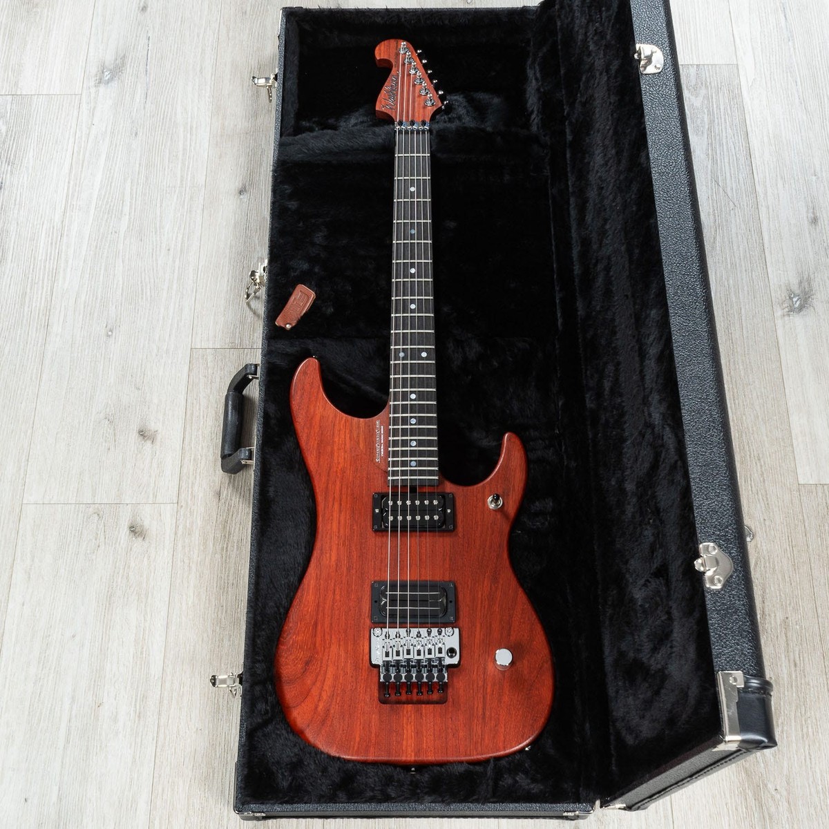 ギター Washburn N4 Padauk USA Nuno Bettencourt Washburn USA Nuno Bettencourt N4-NUNO PADAUK Guitar, Ebony