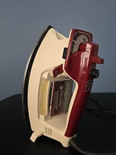 Vintage Black And Decker Light N’ Easy Steam Dry Iron SilverStone Coating F440