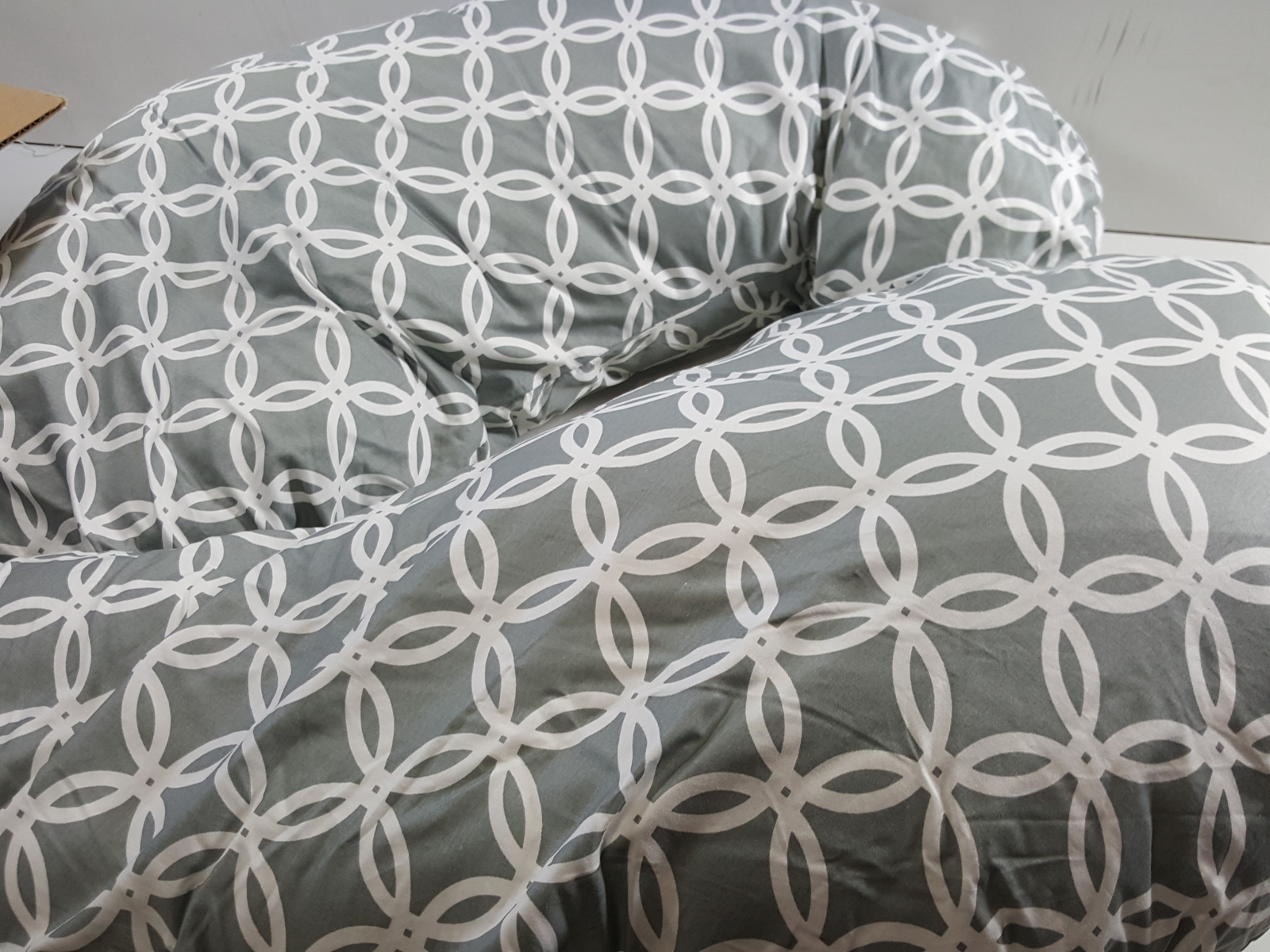 boppy slipcovered total body pregnancy pillow