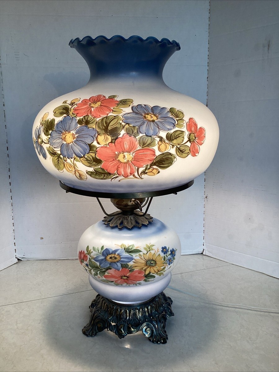 Vintage 1971 L&L WMC Milk Glass Hurricane Parlor 3 Way Electric