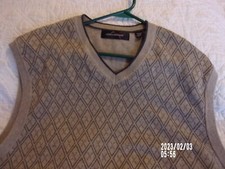 Greg Norman Vest Men's X-Large Sleeveless Beige Tan Sweater V-Neck Golf Cotton
