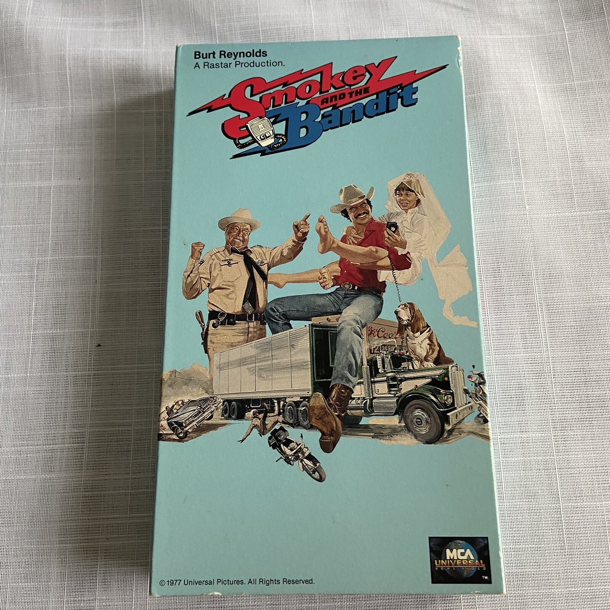 Smokey and the Bandit (VHS, 1990) VHS Classic Burt Reynolds Sally