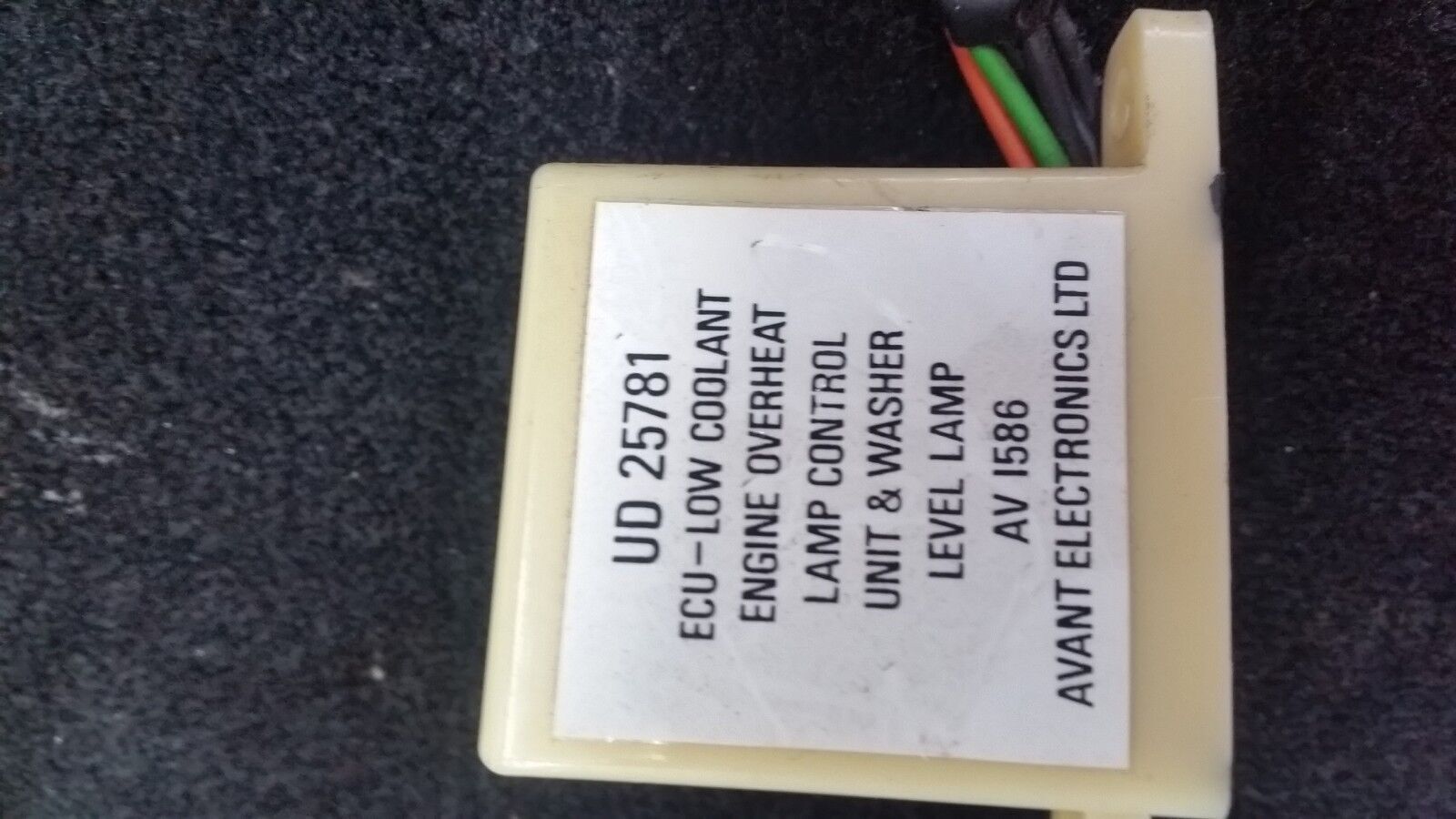 81 TO 88  ROLLS ROYCE SILVER SPUR LOW COOLANT LAMP CONTROL UNIT UD25781