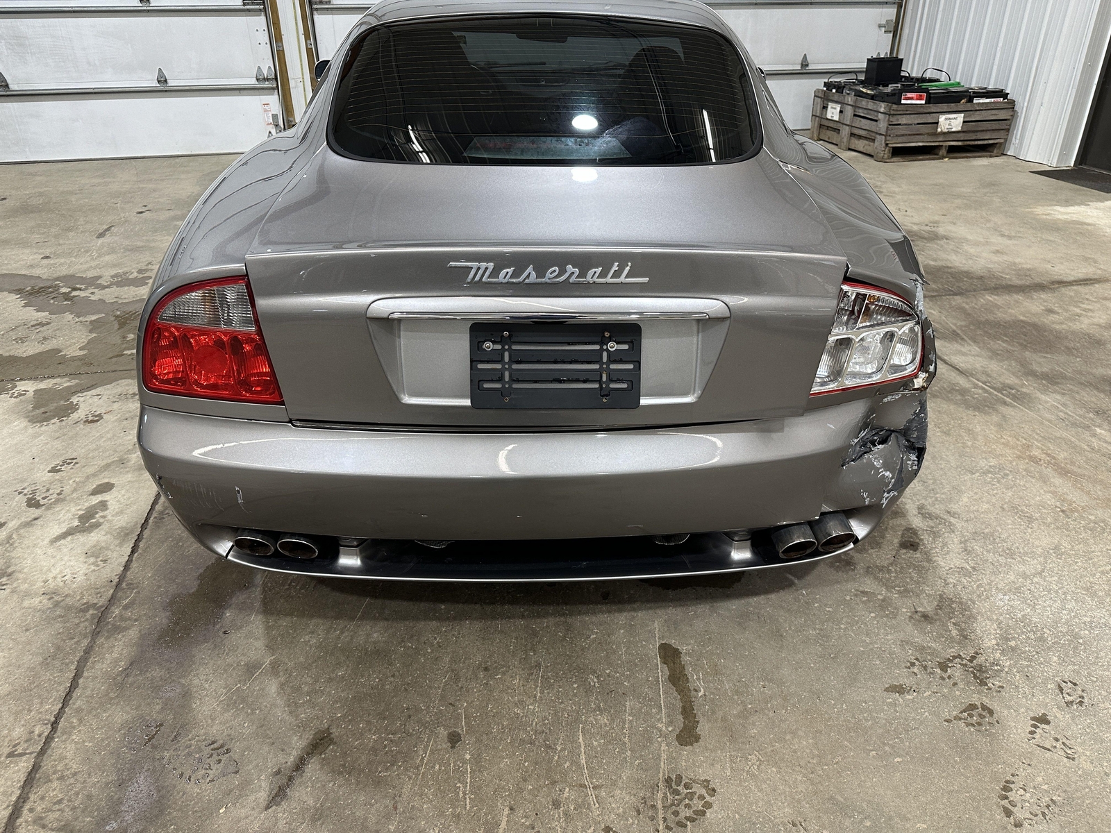 2004 MASERATI COUPE GT DRIVER LEFT FENDER, GRIGIO NUVOLARI SILVER 290.617