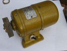 Teile von Kleinschleifer Schleifbock VEB Elmo Hartha DDR Typ 1430.1 Bastler