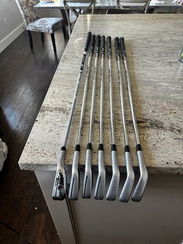 taylormade p790 iron set 5-pw Regular Shaft Dynamic Gold 105 S300 DHY Stealth 3 - Picture 3 of 8