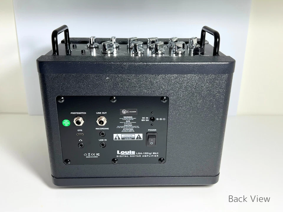 Amplificador digital Louis LGA-15DigiMkII para guitarra/base/acústico todo en uno como nuevo Foto 3 de 4