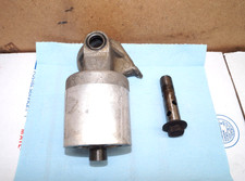 1997 Ford Explorer 5.0l 302 V8 Oil Filter Housing 90 Degree W Mounting Bolt Oem