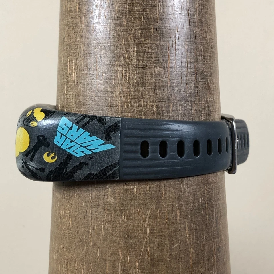 Relógio digital Garmin Vivotfit Jr. unissex borracha fitness rastreador quartzo 7 1/4" - Imagem 3 de 4