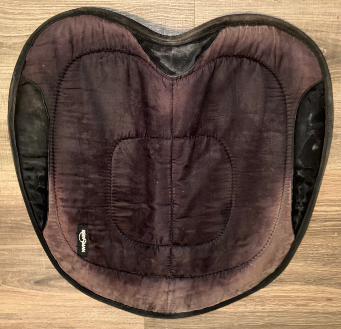 REINSMAN BLACK TACKY TOO WESTERN CONTOURED PAD 26'' X  29 1/2''