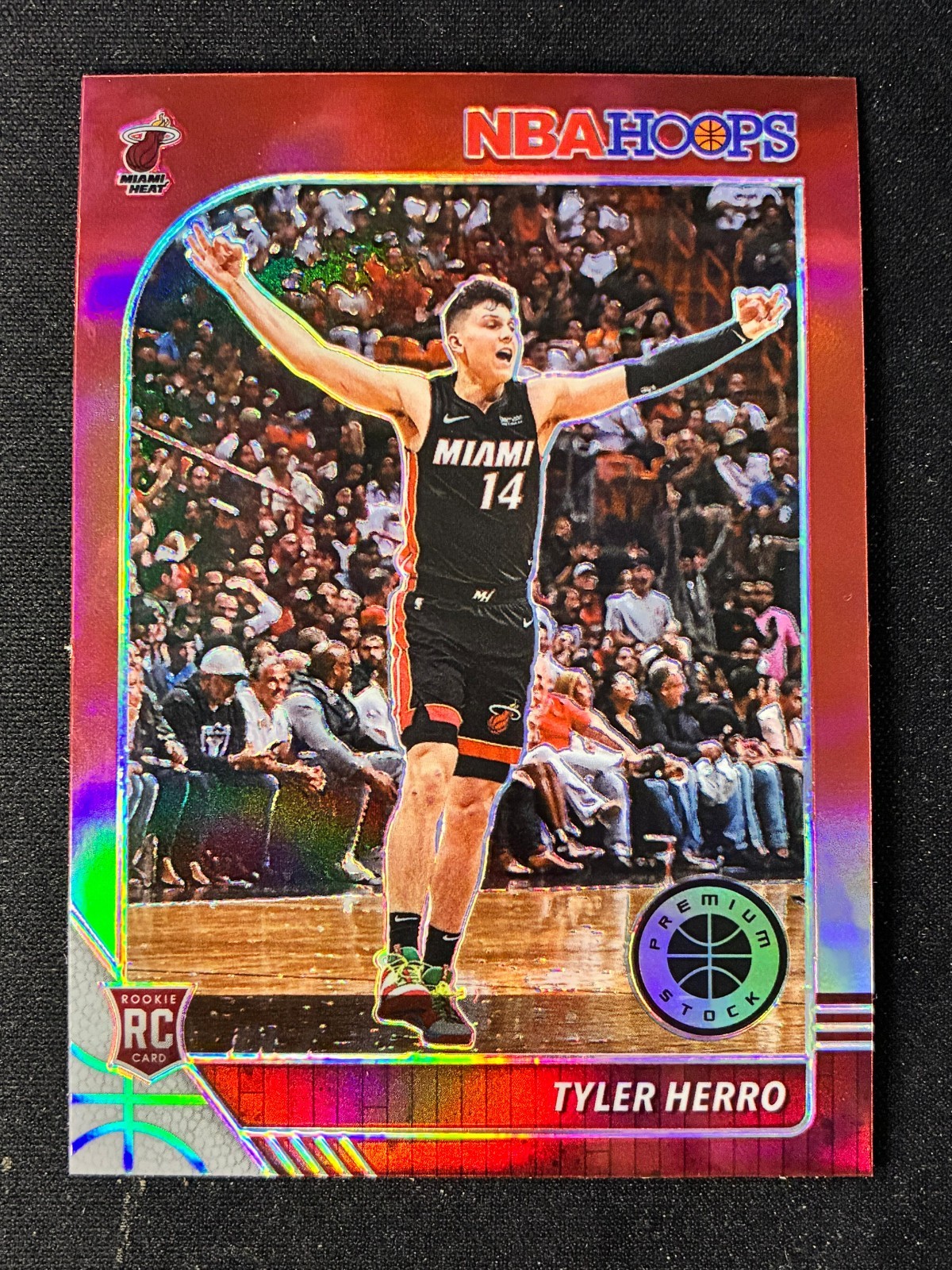 2019-20 Panini NBA Hoops Premium Stock - Tyler Herro #210 Red Prizm (RC)