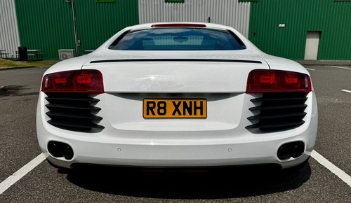 Audi R8 2008 4.2 V8 Manual (Very low miles!) - Picture 5 of 24
