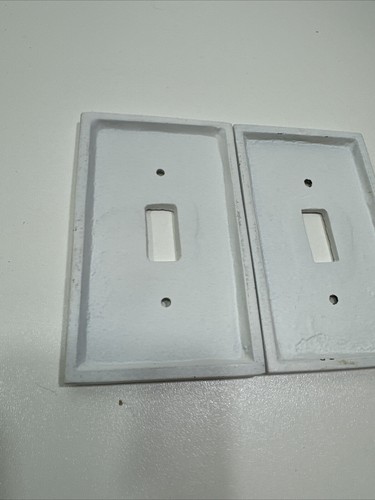 Metal Light Switch Cover Wall Plate Single Gang White Set of 2 - Picture 6 of 8
