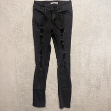 Levi  s 711 Women  s Black Skinny Jeans Size 27