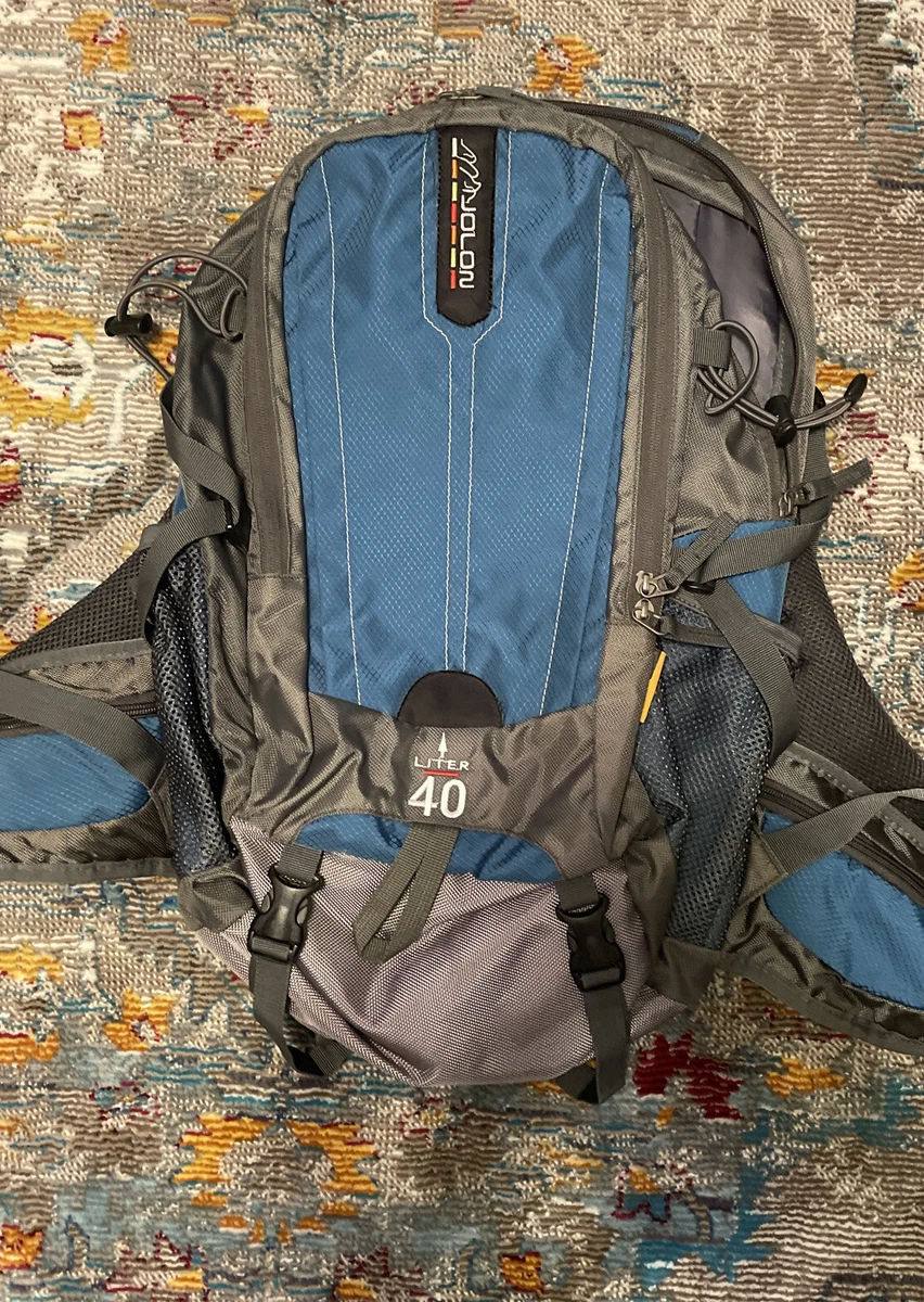 40 top liter daypack