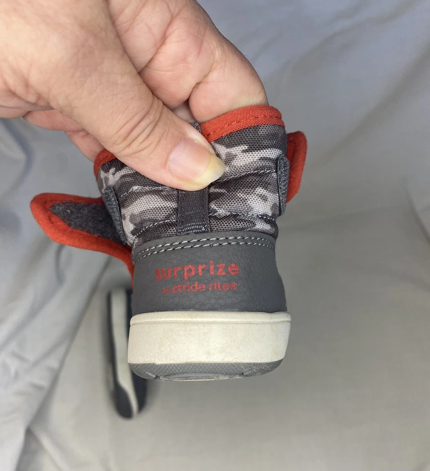 Botas Stride Rite, Bebé, Niño Pequeño Espuma con Memoria, Camuflaje Talla 4 Foto 3 de 4