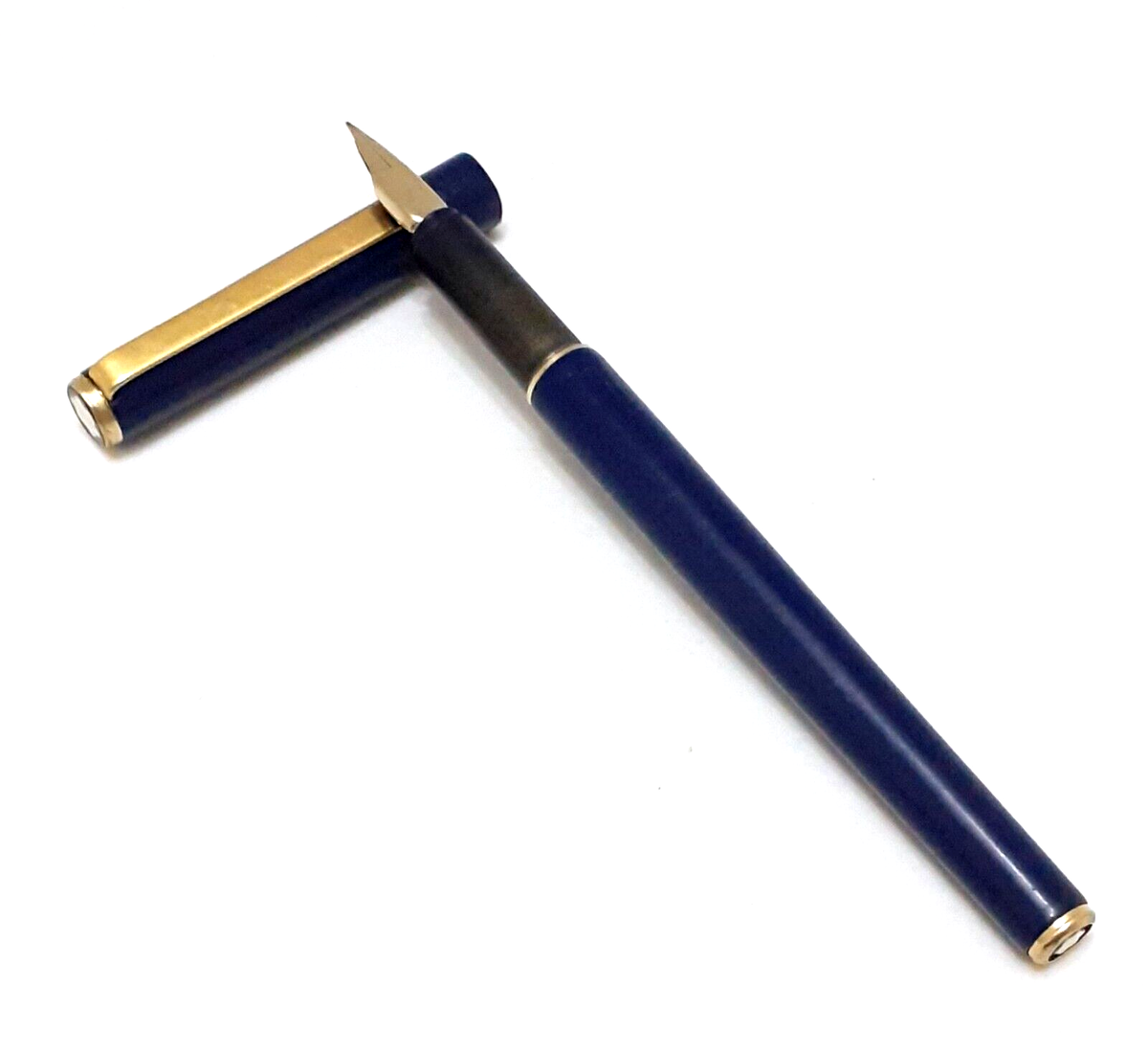 VINTAGE FOUNTAIN PEN MONTBLANC NOBLESSE SLIMLINE BLUE VINTAGE FOUNTAIN PEN MONTBLANC NOBLESSE SLIMLINE BLUE