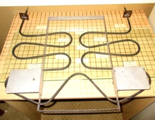 GE/DCS Range Oven Bake Element WITH Mounting Bracket WB44X5108, WB44X10039