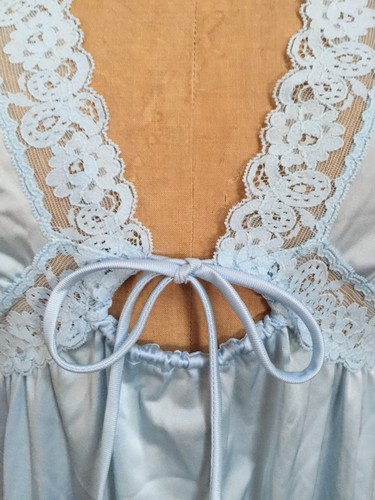 Vintage SHADOWLINE BABY BLUE PEIGNOIR Light Nightie Nightgown Robe Set 2pc M - Picture 7 of 12
