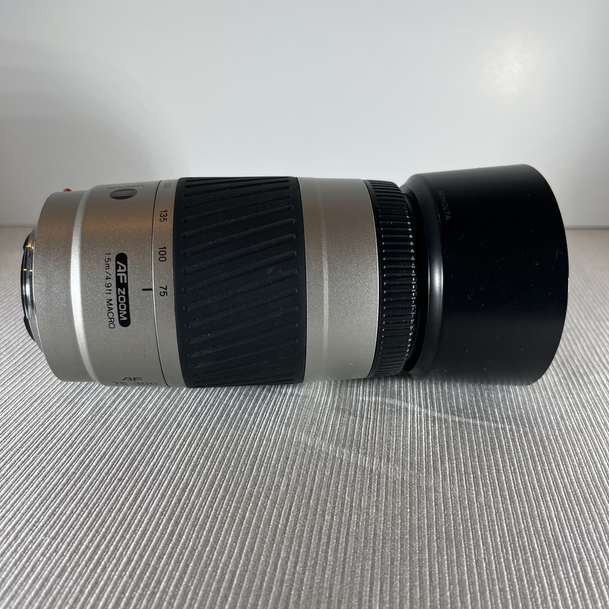 Minolta AF Zoom 75-300mm f/4.5-5.6 D Lens for Quick Body Mount