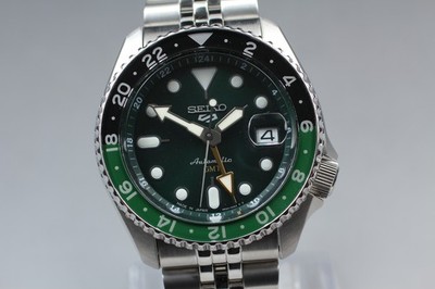[mit Box, Papier] Seiko 5 Sports SBSC019 grün SKX Sports Style AT Date GMT Uhr