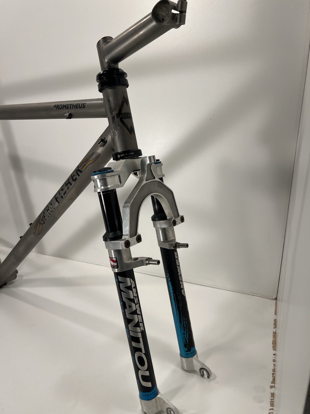 Vintage Gary Fisher Prometheus Titanium Mountain Bike 19” Answer Manitou 3