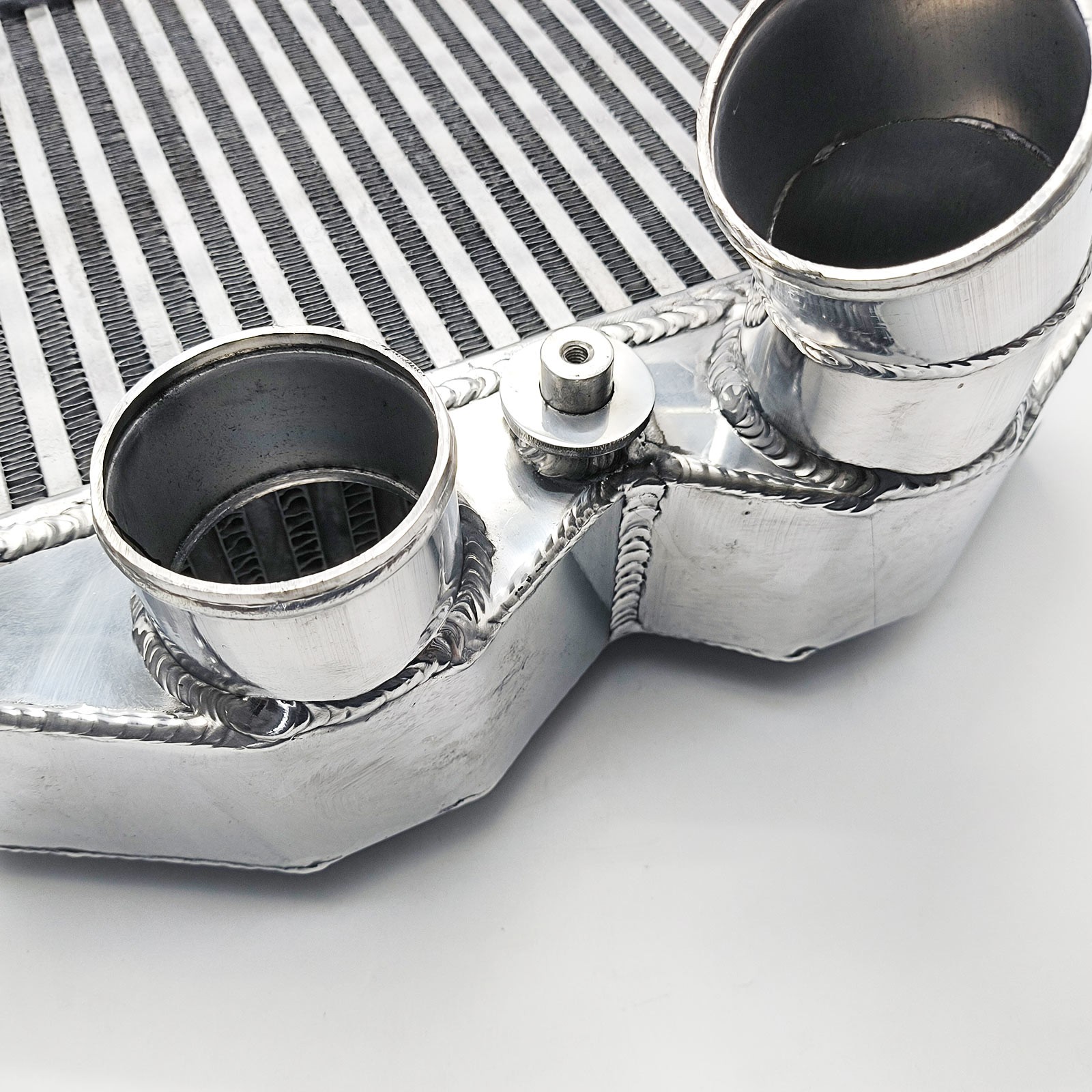 307469 Upgraded Left Driver Side Intercooler for 2015-2018 Ferrari California T