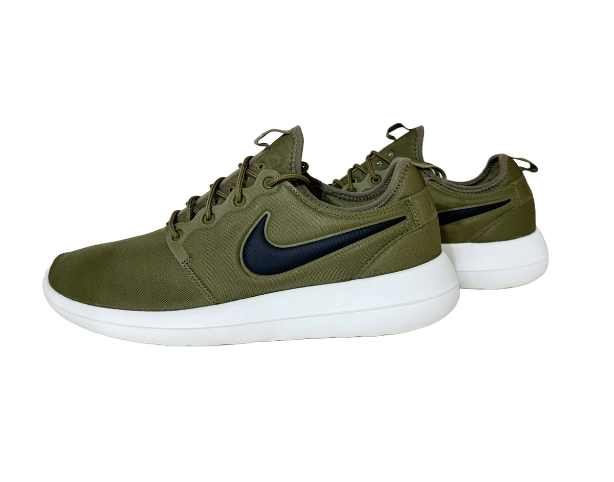 nike roshe run beige