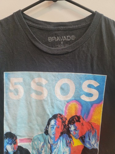 5 SECONDS OF SOMMER VERZERRTES FOTO T-SHIRT GRÖSSE MEDIUM AB 2018 - Bild 3 von 12