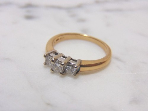 Womens Vintage Estate 14k Yellow Gold Diamond Engagement Ring, 3.0g - Picture 7 of 8