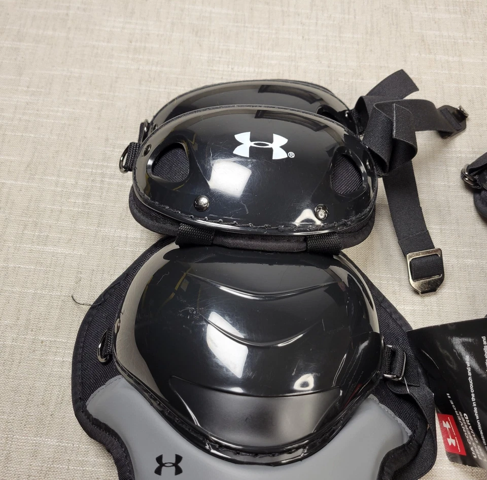 Under Armour Converge II Pro Series 16.5" Catchers Protectores de Piernas Negro Adulto Foto 4 de 4