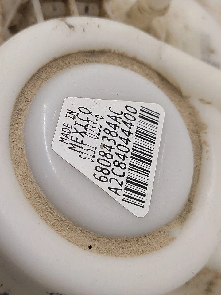 2014-2022 JEEP CHEROKEE Fuel Pump Assembly 3.2L FWD 68084384AC Foto 4 de 4