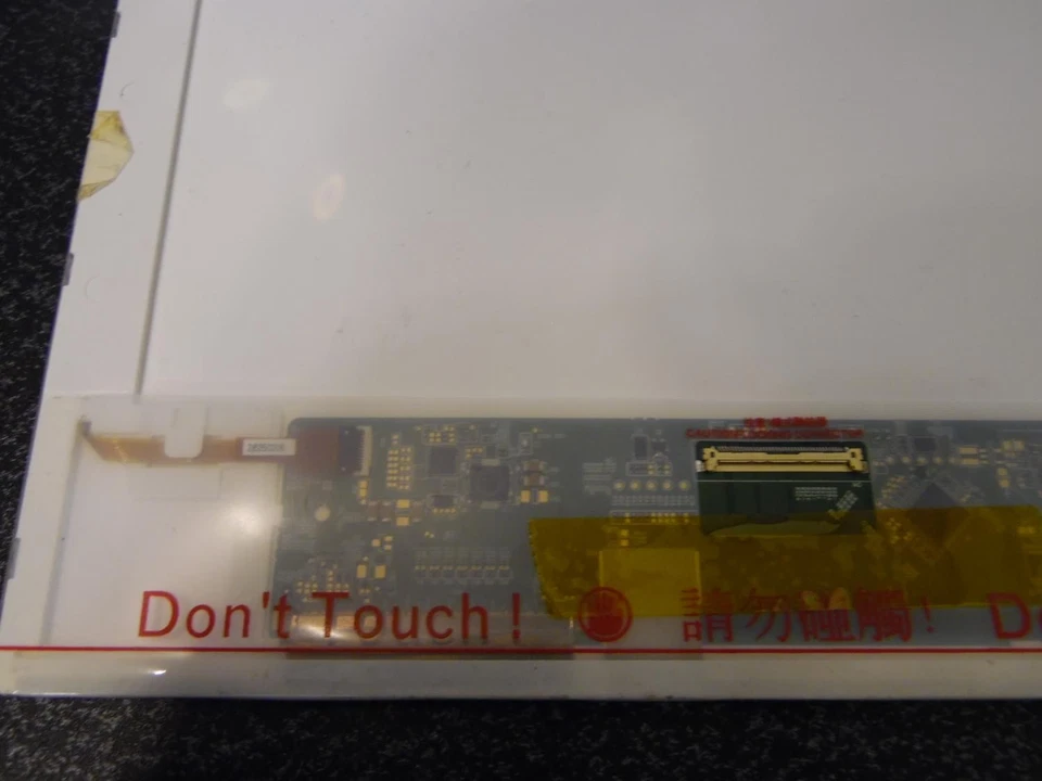 CHIMEI INNOLUX Display N156BGE-L11 REV: C1 LED Notebook Display Matt - Bild 3 von 4