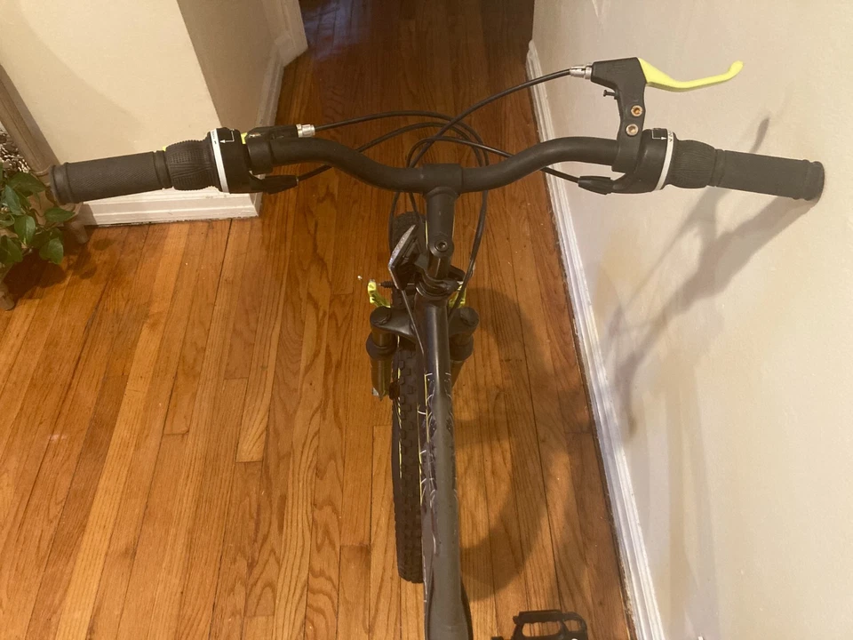 Bicicleta Avigo Air Flex para niños 24" OS 2.4 Pro Series - Verde/Negro - $275 - ENVÍO GRATUITO Foto 3 de 4