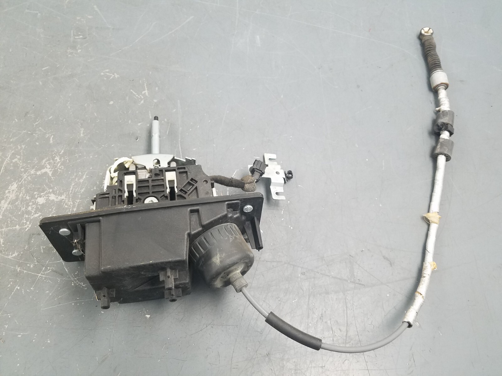 2006 Bentley Continental Flying Spur Transmission Shifter Assembly #2209 Y4