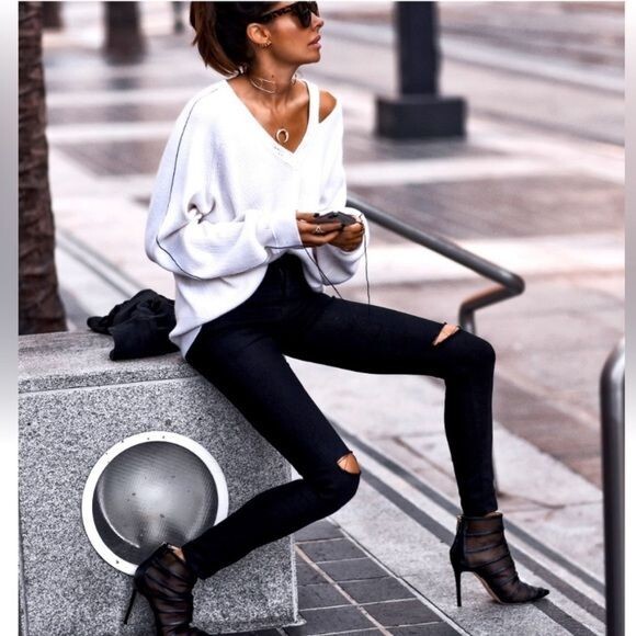 Helmut Lang Distressed V Neck Sweater Cut Out Rib Knit Off White Sz XS thumbnail 2