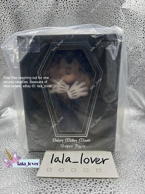 Soap Studio Disney Mickey Mouse Vampire Figure 7