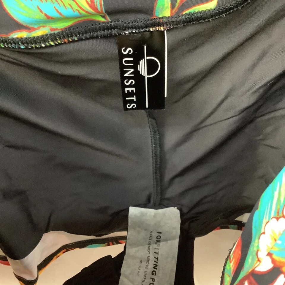 Sunsets Sporty Swim Skirt Womens Size L Multicolor Floral Midnight In Paris - Image 4 of 4