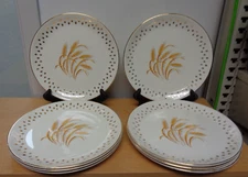 Lot of 8 Vintage Homer Laughlin Fleur de lis Golden Wheat 9" dinner plate
