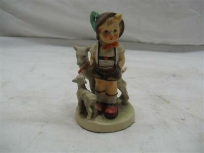 Hummel Goebel no.200 Little Goat Herder Tmk 4 Herd