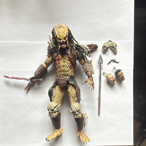 NECA Predator Bad Blood Predator Action Figure LOOSE Authentic 