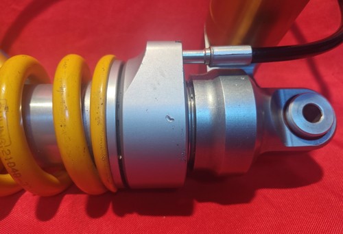 OBO! öhlins Rear Shock SU638 TTX GP 2009-2016 Suzuki GSX-R 1000 remote preload - Picture 10 of 17